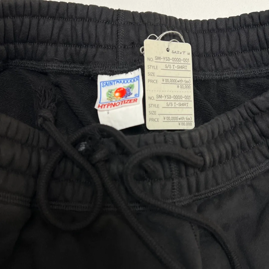 SAINT Mxxxxxx RIBON SAINT Sweat Pants/BLK Basic SAINT LOGO sweatpants Black S-XL God-cut Loose fit Four-needle six-thread boneless sewing Upper body comfortable Original light fleece sweatshirt fabric Original consistent fruit logo/angel logo